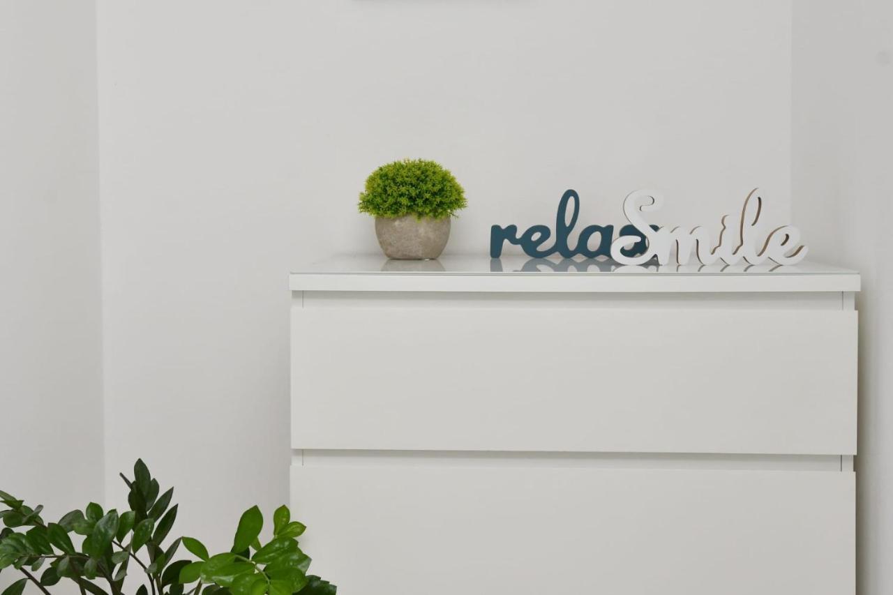 Apartman Gluic Sinj Exteriör bild